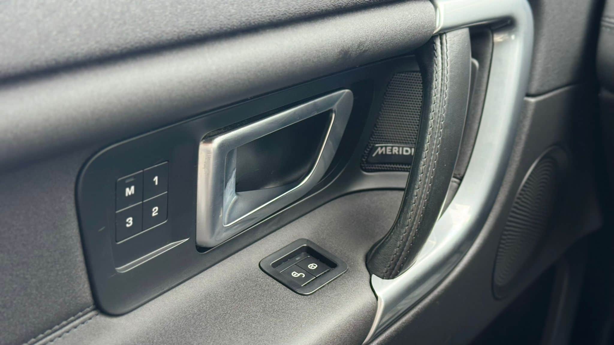 2017 Land Rover DISCOVERY SPORT HSE AWD BEST CHRISTMAS DEAL!!! thumbnail 23