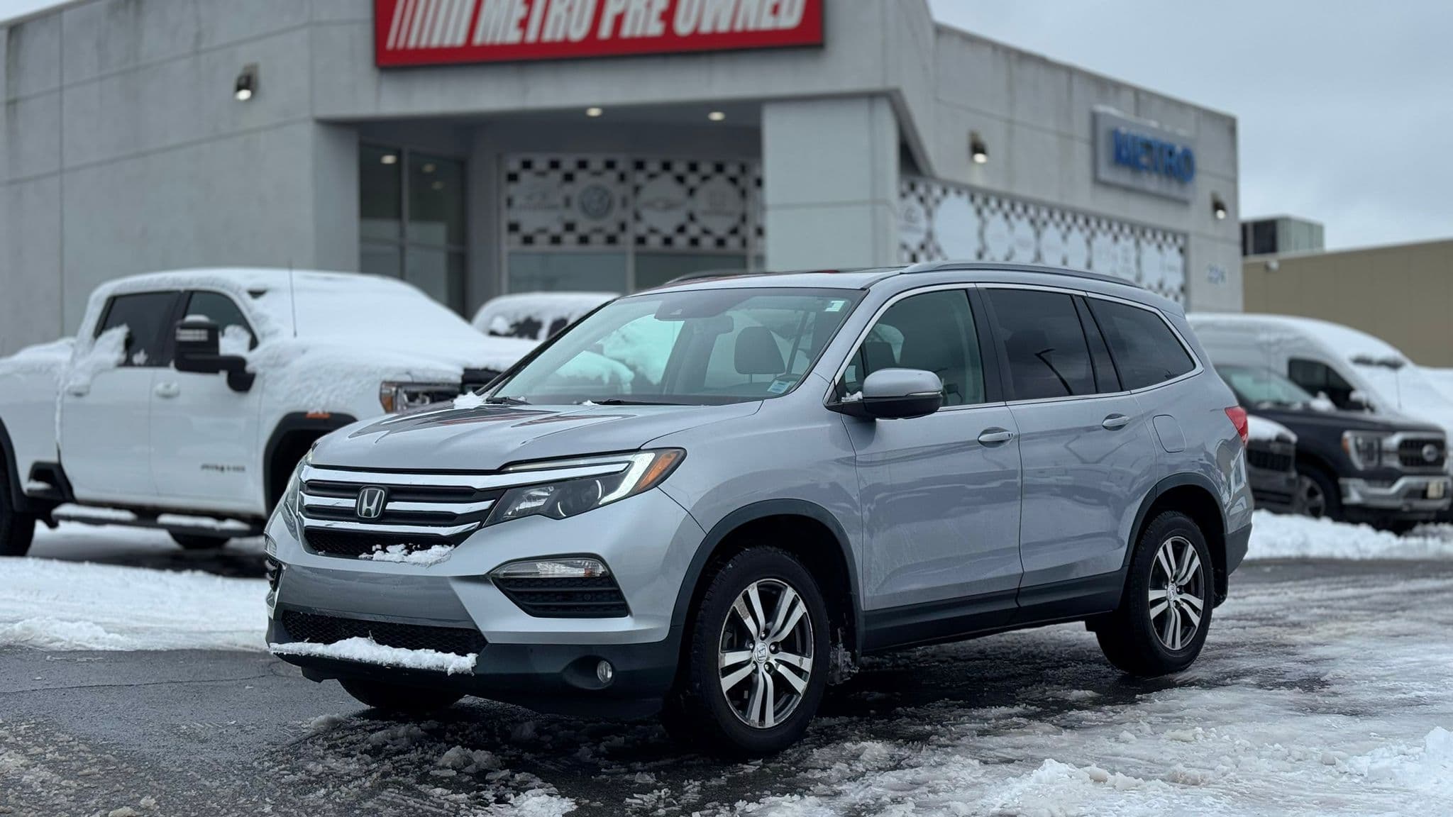 2017 honda Pilot EX-L AWD 3.5L V6 8 SEATS!