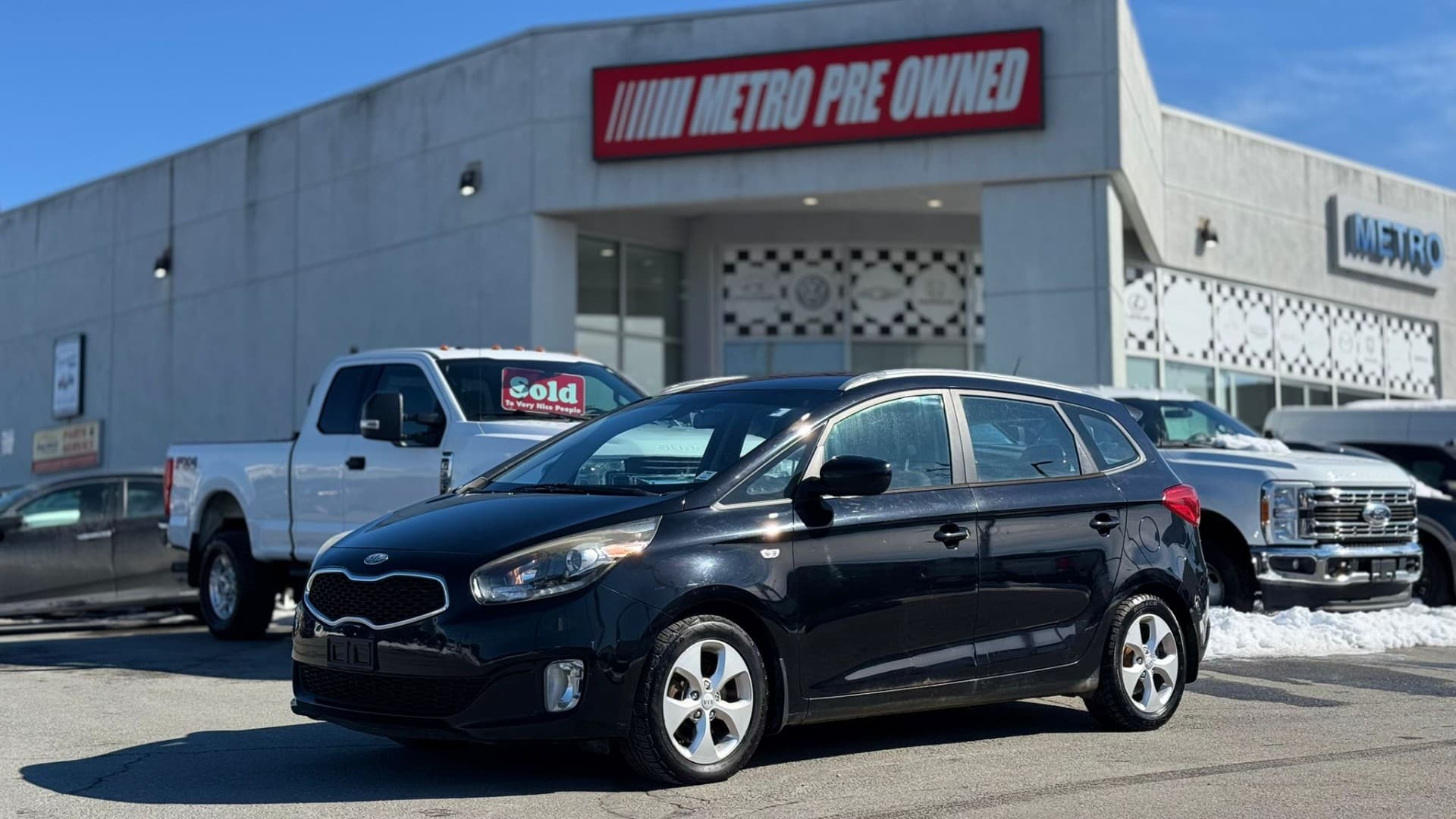 2014 KIA RONDO LX